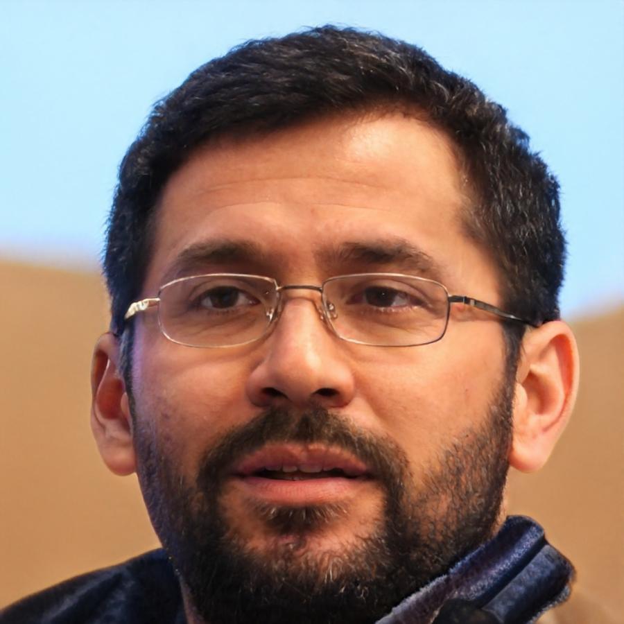 Instructor experto en finanzas corporativas